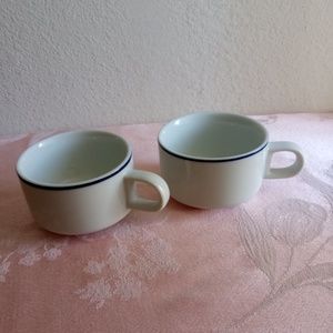 Set of 2 Vintage American Airlines Coffee Tea  Cups Japan